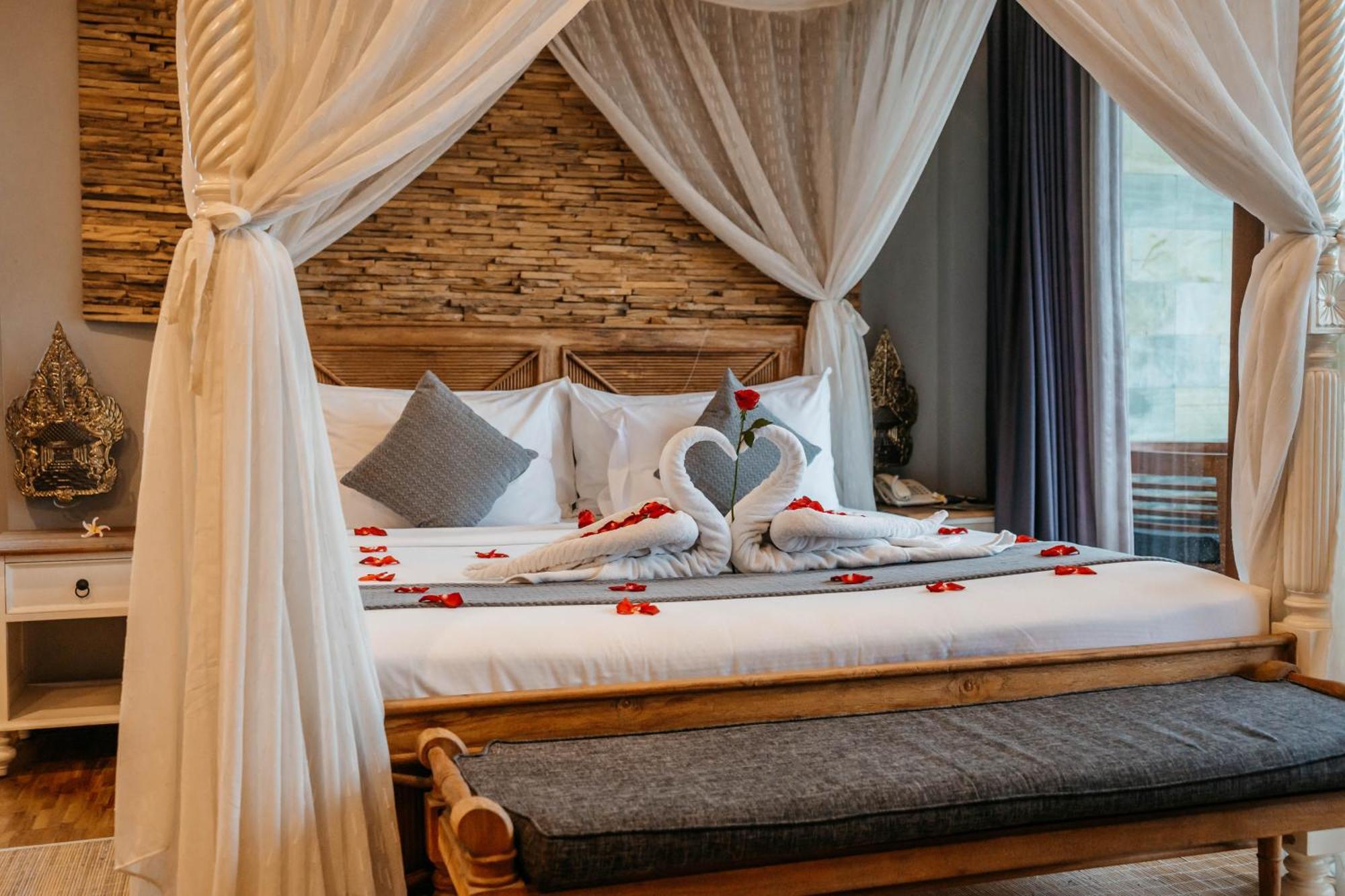 วาดารี รีทรีต วิลลา อูบุด Hotel ภายนอก รูปภาพ