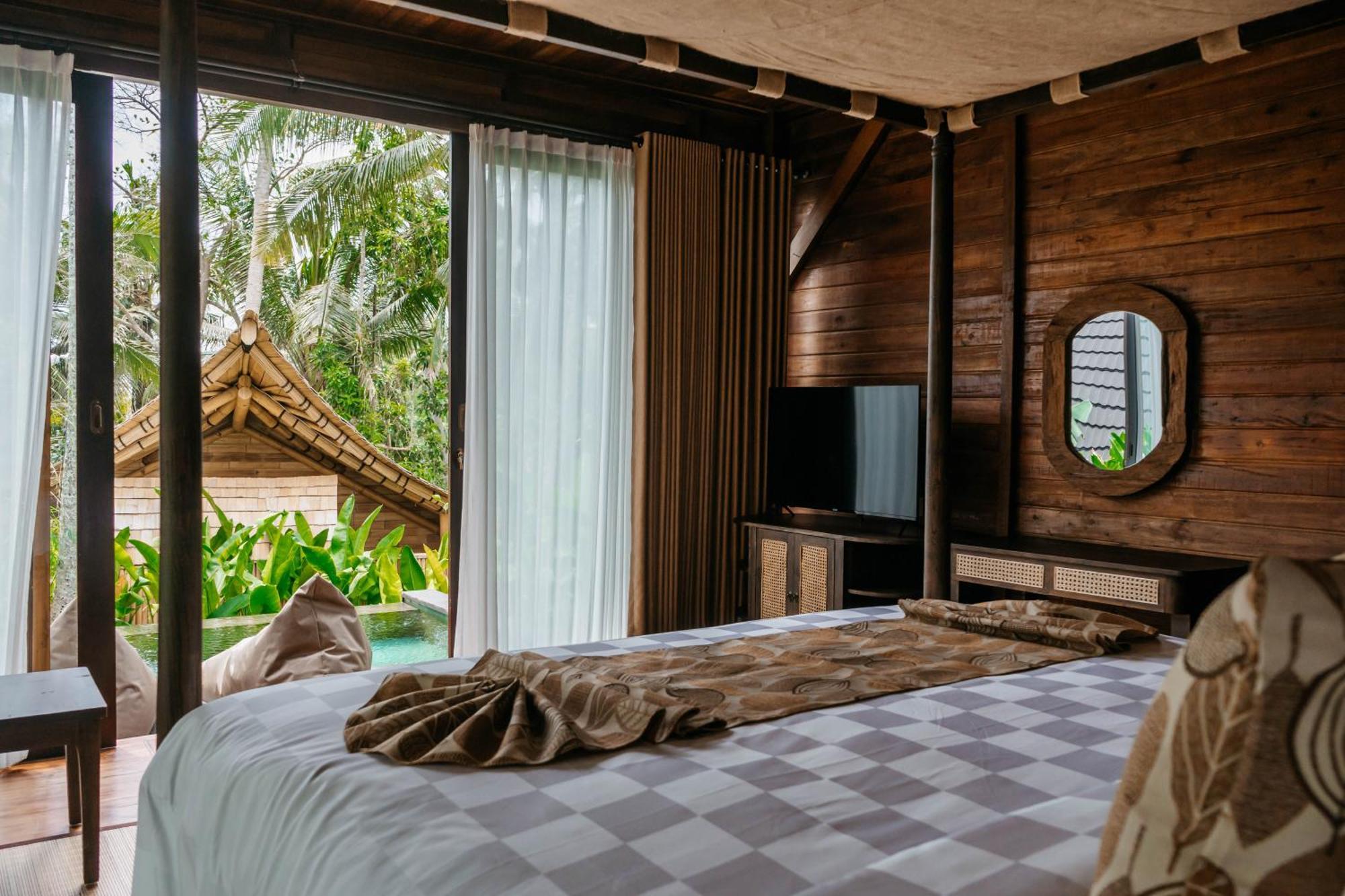 วาดารี รีทรีต วิลลา อูบุด Hotel ภายนอก รูปภาพ
